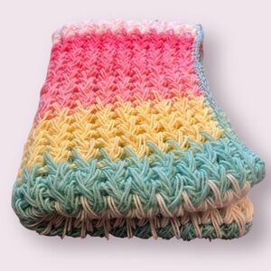 Handmade Baby Blanket – Pastel Rainbow Stripes in Airy Crochet Stitch